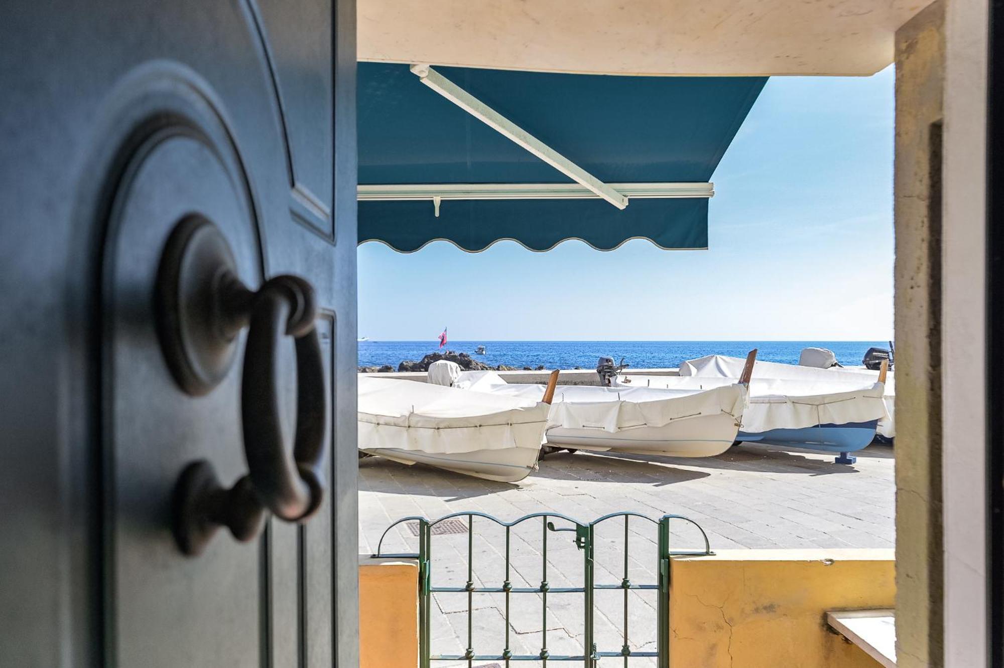 Il Rifugio Sul Mare - Genovainrelax Apartment Bagian luar foto
