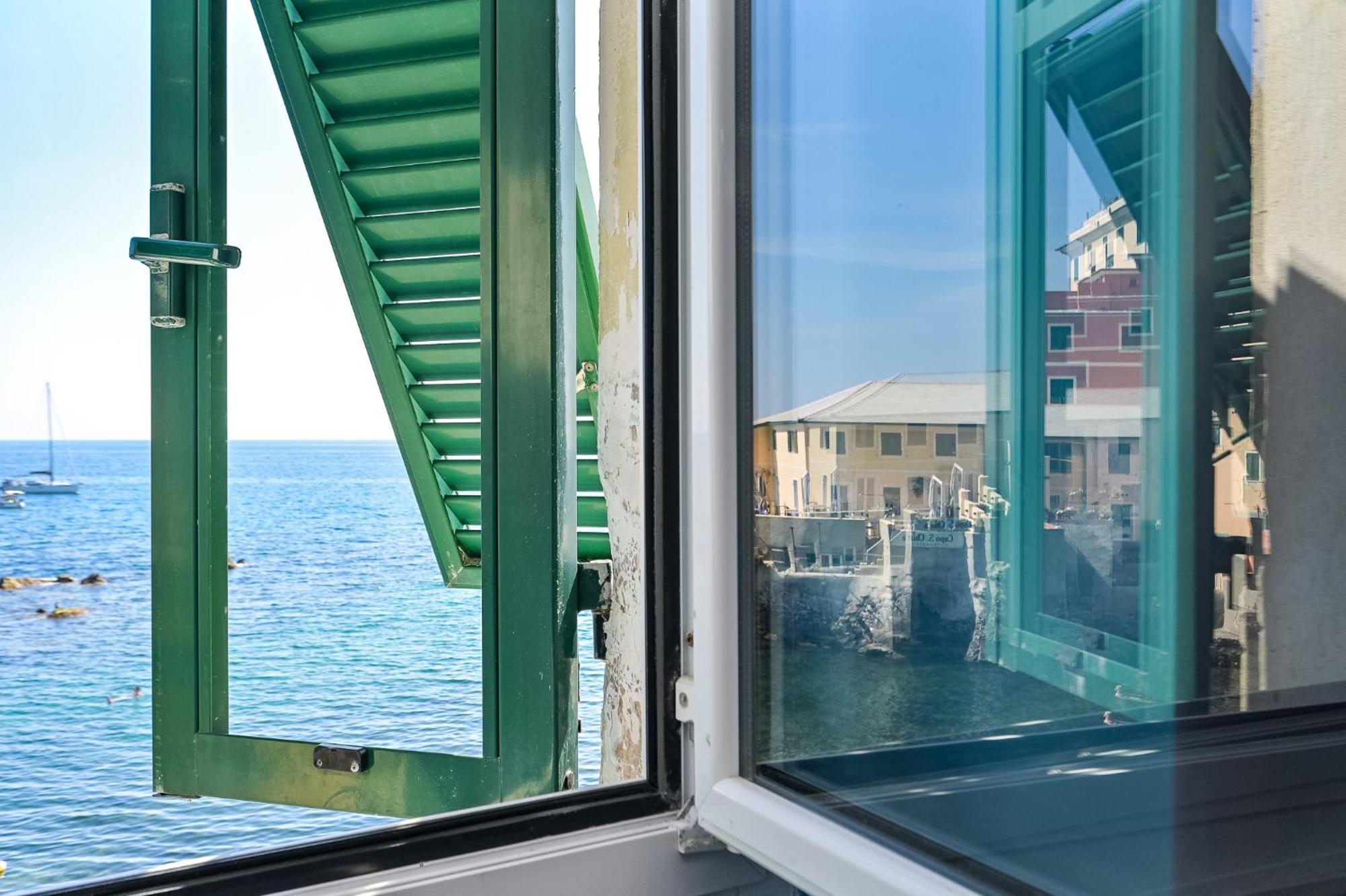 Il Rifugio Sul Mare - Genovainrelax Apartment Bagian luar foto